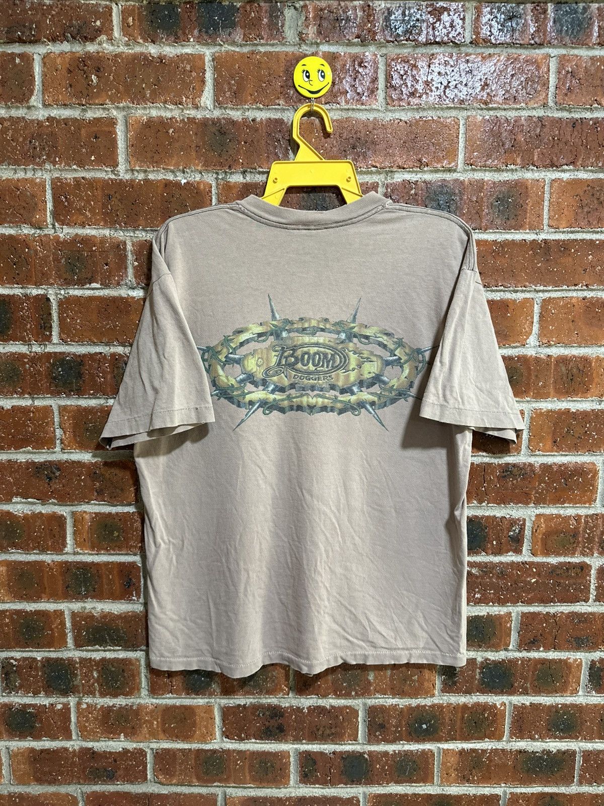 Vintage Thrashed Vintage 90s Boom Doggers Surfing Faded Tee Size US L / EU 52-54 / 3 - 1 Thumbnail