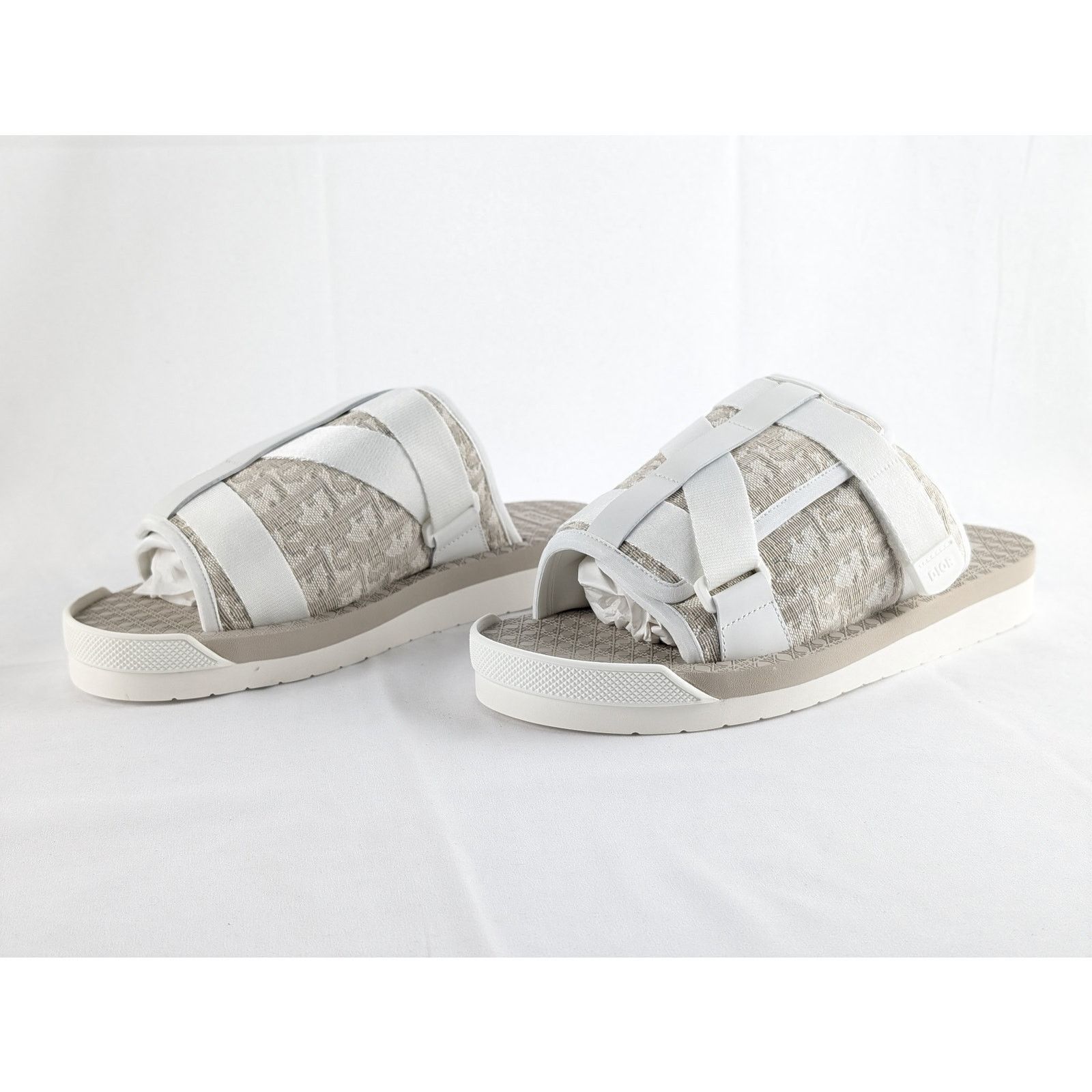 Dior o1rshd1 Sandal M-Alpha Sandal in Beige/White Size US 7 / EU 40 - 9 Thumbnail