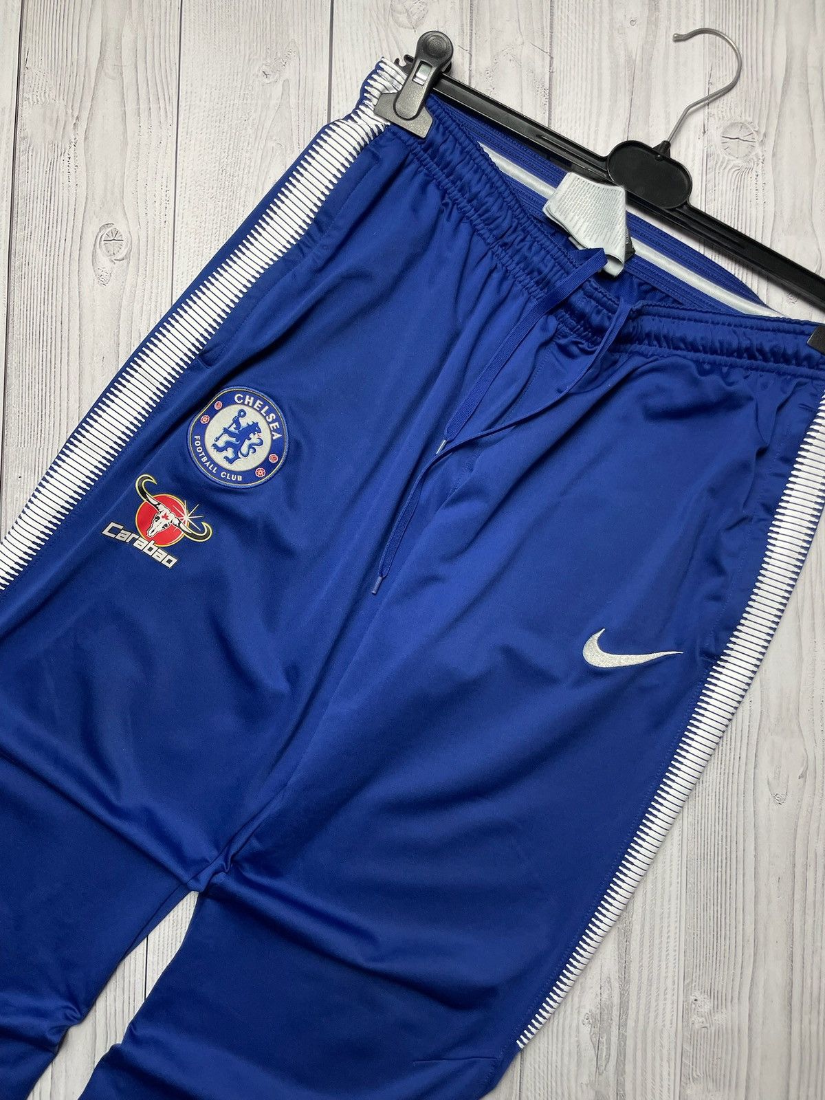 Vintage Nike Chelsea soccer joggers size L blue Size US 34 / EU 50 - 2 Thumbnail