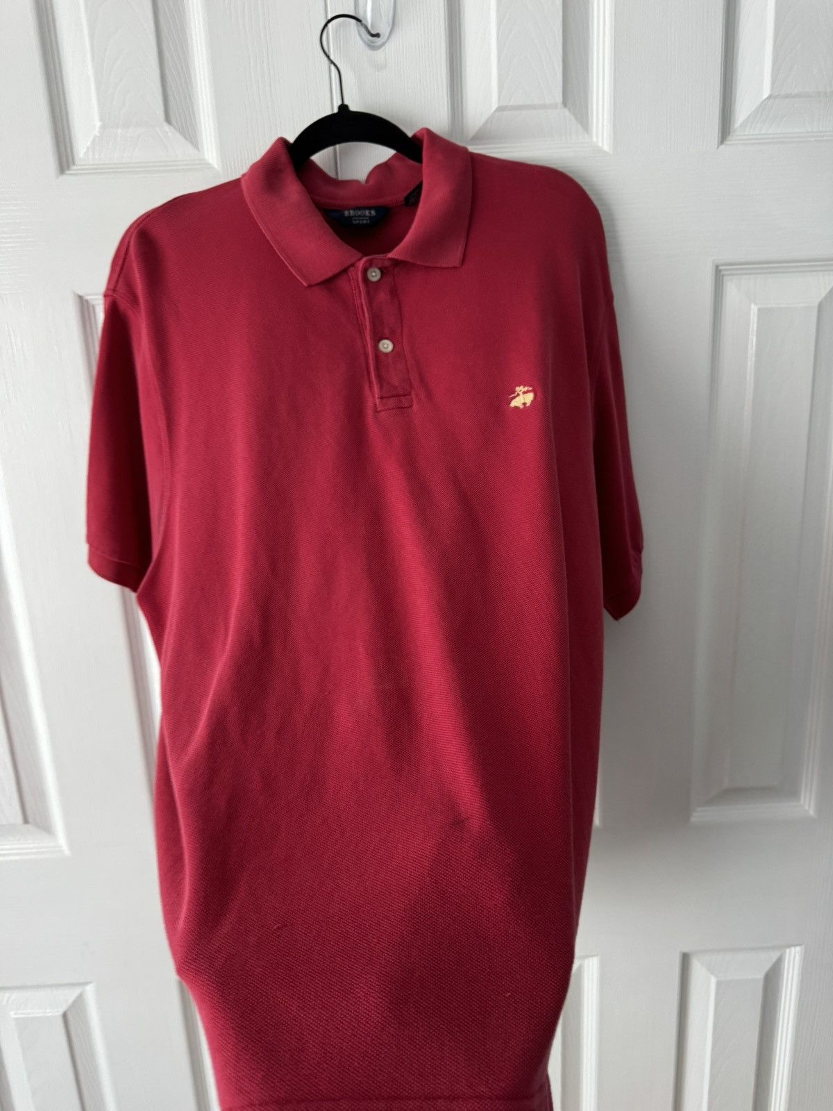 Brooks Brothers Red Brooks Brothers Polo Shirt Gold Logo 100% Cotton Size L Size US L / EU 52-54 / 3 - 15 Thumbnail