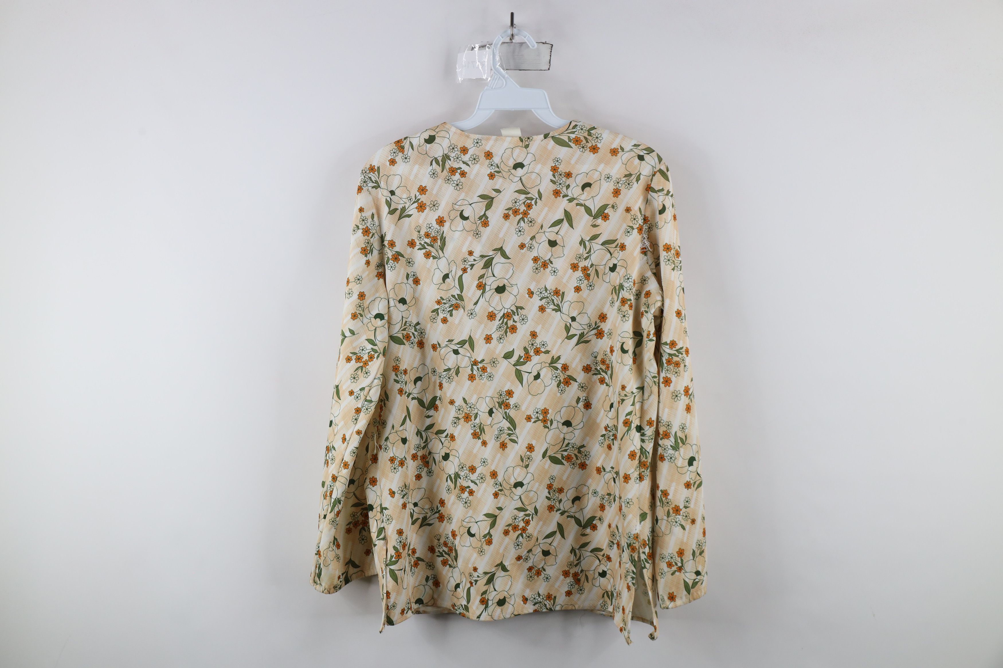 Vintage Vintage 70s Mid Century Modern MCM Flower Knit Shirt USA Size L / US 10 / IT 46 - 13 Thumbnail