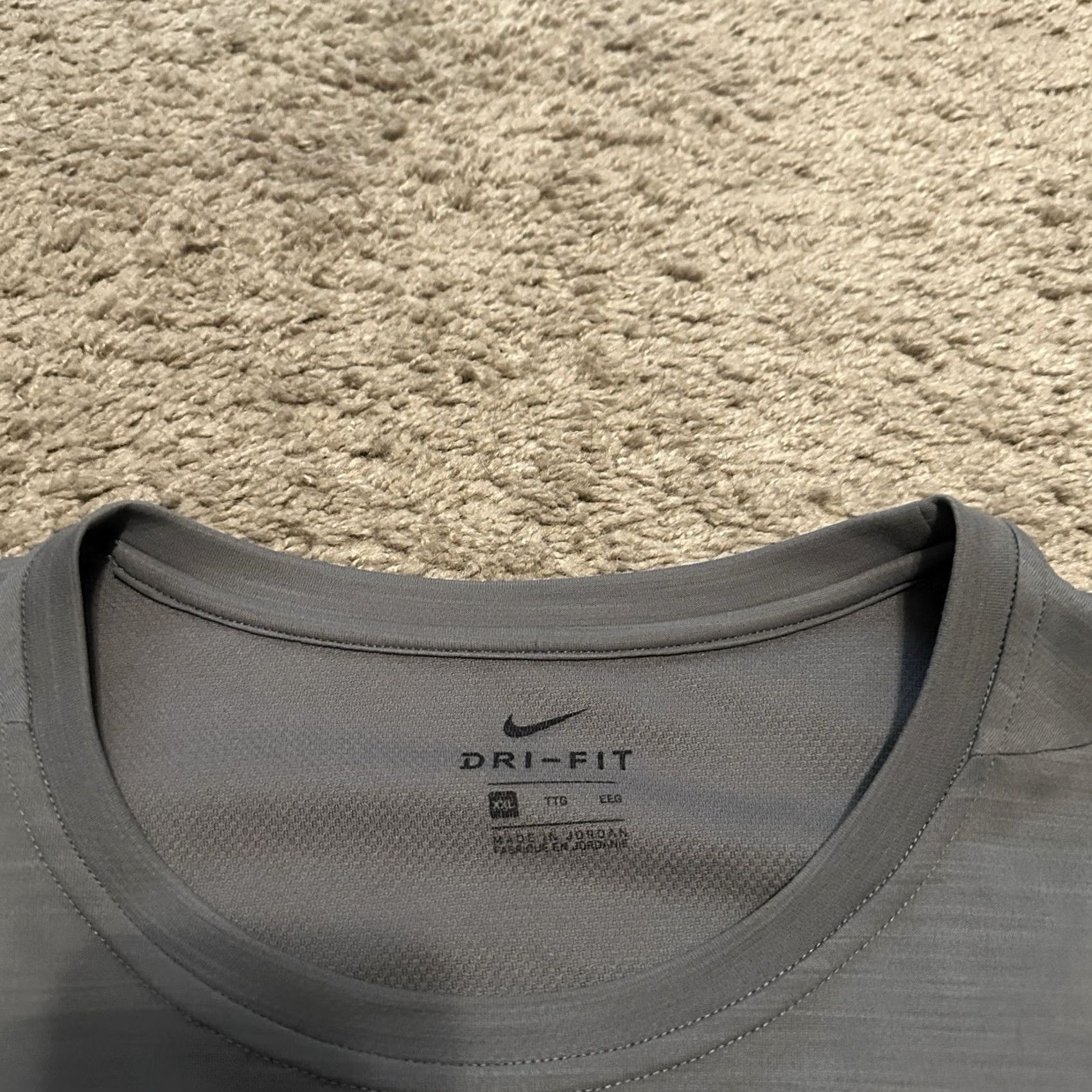 Nike Nike Mens 2XL Dri-Fit Shirt Gym Performance Lightweight Running Training Gray Size US XXL / EU 58 / 5 - 3 Thumbnail