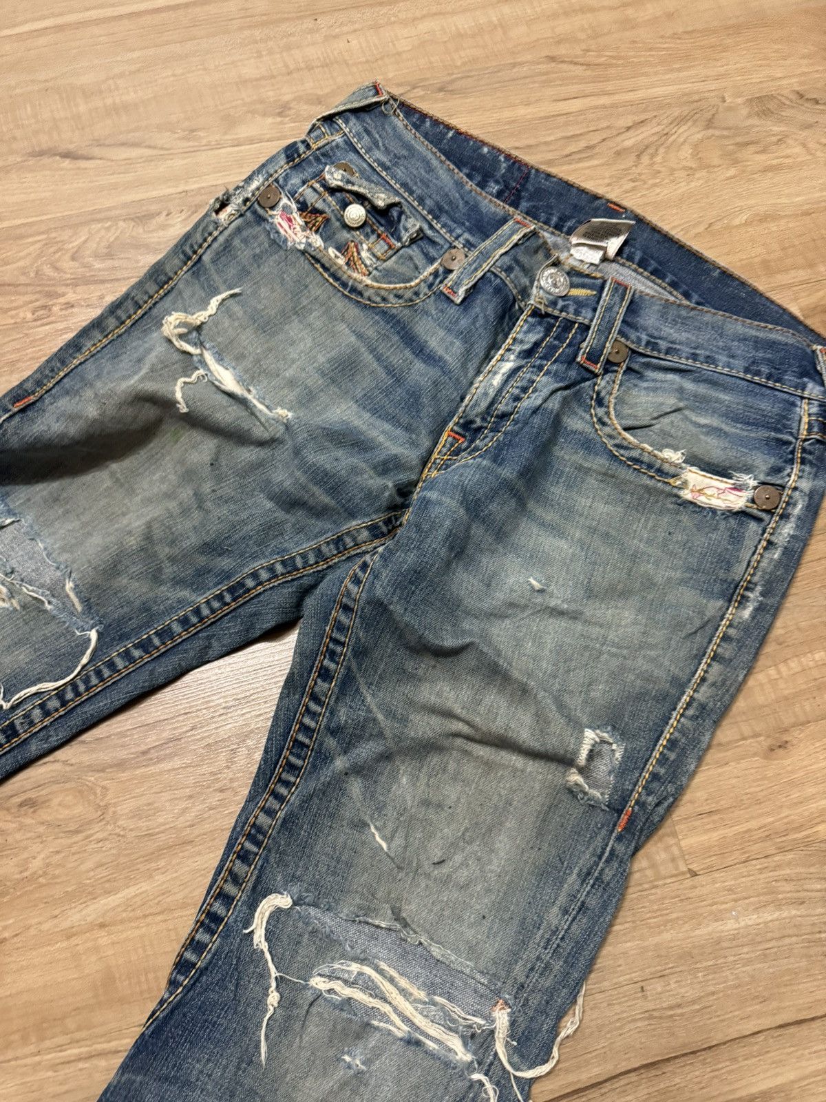 True Religion VINTAGE TRUE RELIGION FLARE JEANS Size US 35 - 2 Thumbnail