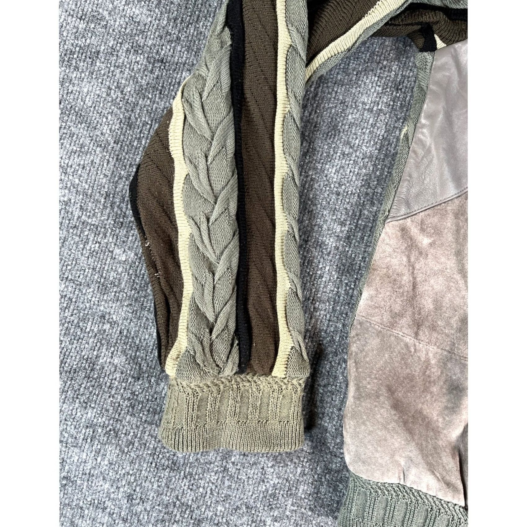 Vintage VINTAGE Saxony Collection Leather Suede Knit Sweater Mens 2XLT Gray Brown Patchwork 90s Size US XXL / EU 58 / 5 - 3 Thumbnail