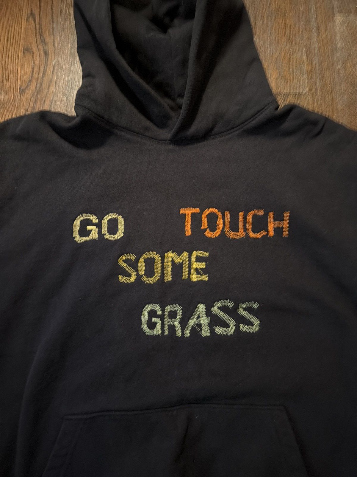Dover Street Market Dover Street Market Middle Kid Go Touch Some Grass Hoodie XL Size US L / EU 52-54 / 3 - 2 Thumbnail