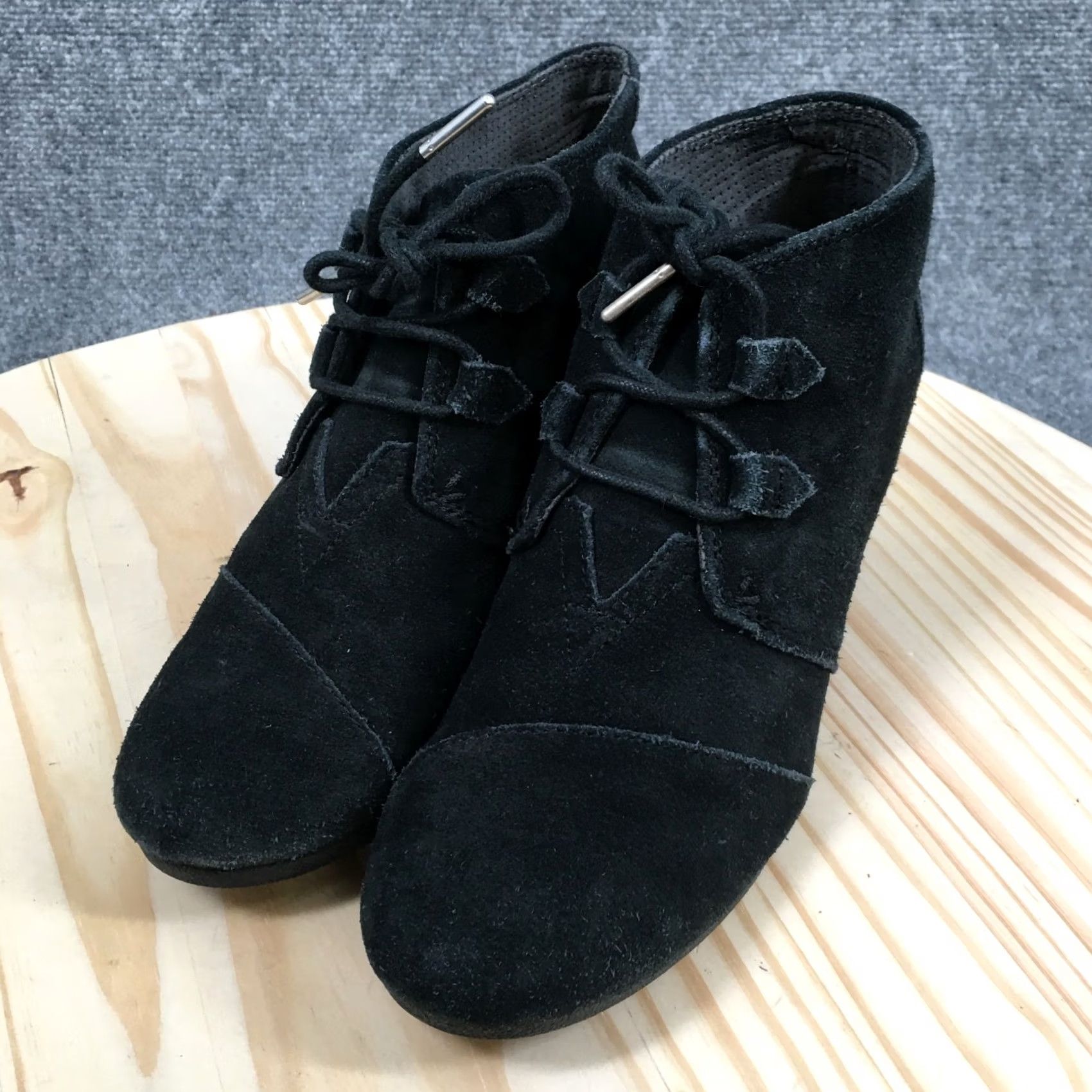 Toms TOMS Boots Kala Lace Up Desert Wedge Bootie Womens 9.5 Black Suede Size US 10 / IT 40 - 3 Thumbnail