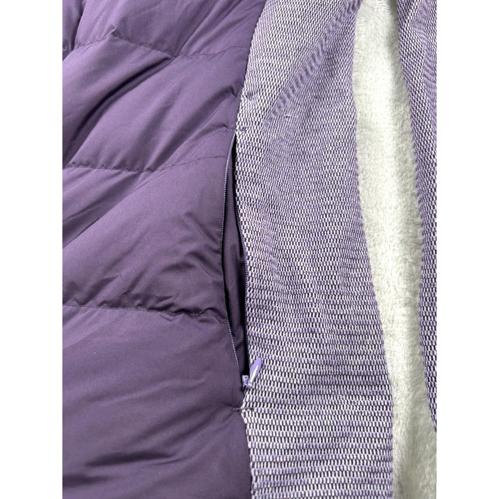 Lululemon VINTAGE Lululemon Puffer Jacket Womens 8 Down Hooded Zip Pockets 800 Fill Purple Long Sleeve Shirt Womens Size M / US 6-8 / IT 42-44 - 5 Thumbnail