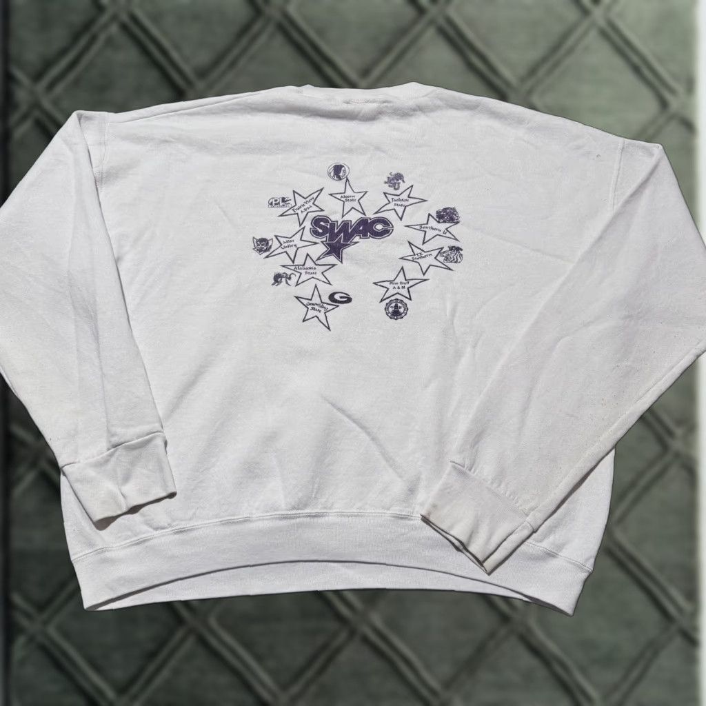 Fruit Of The Loom VINTAGE Alcorn State University Braves Fruit of the Loom Sweatshirt Mens White 2XL Size US XXL / EU 58 / 5 - 1 Thumbnail