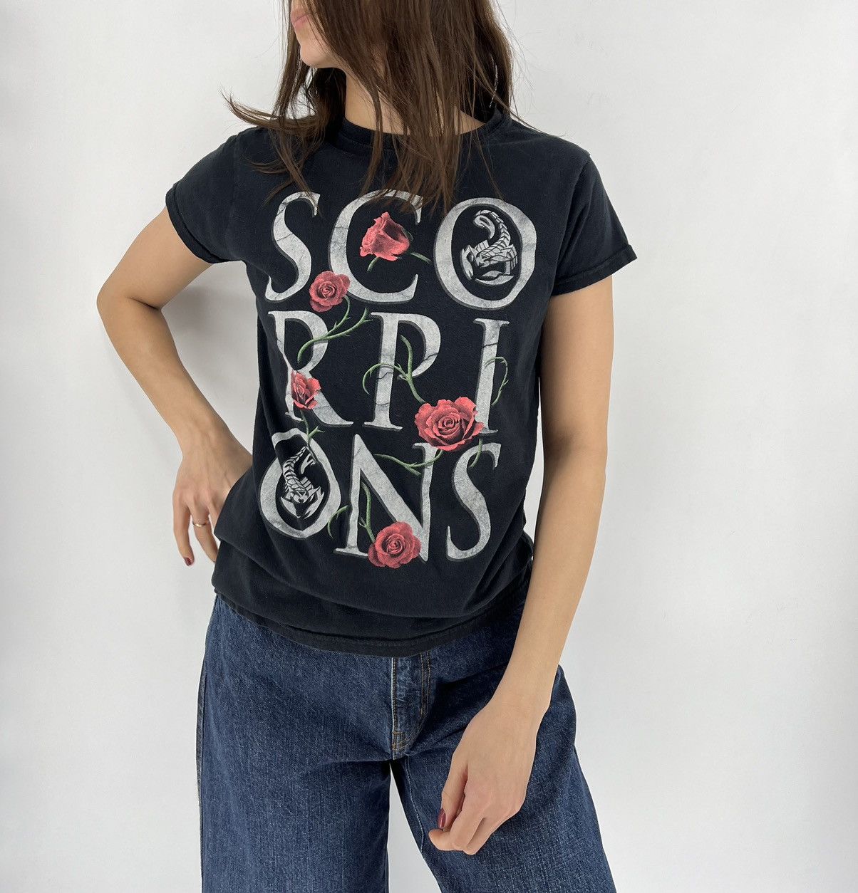 Band Tees × Vintage Vintage Y2k Scorpions Rock Band T-shirt Band Rock Metal Size L / US 10 / IT 46 - 3 Thumbnail