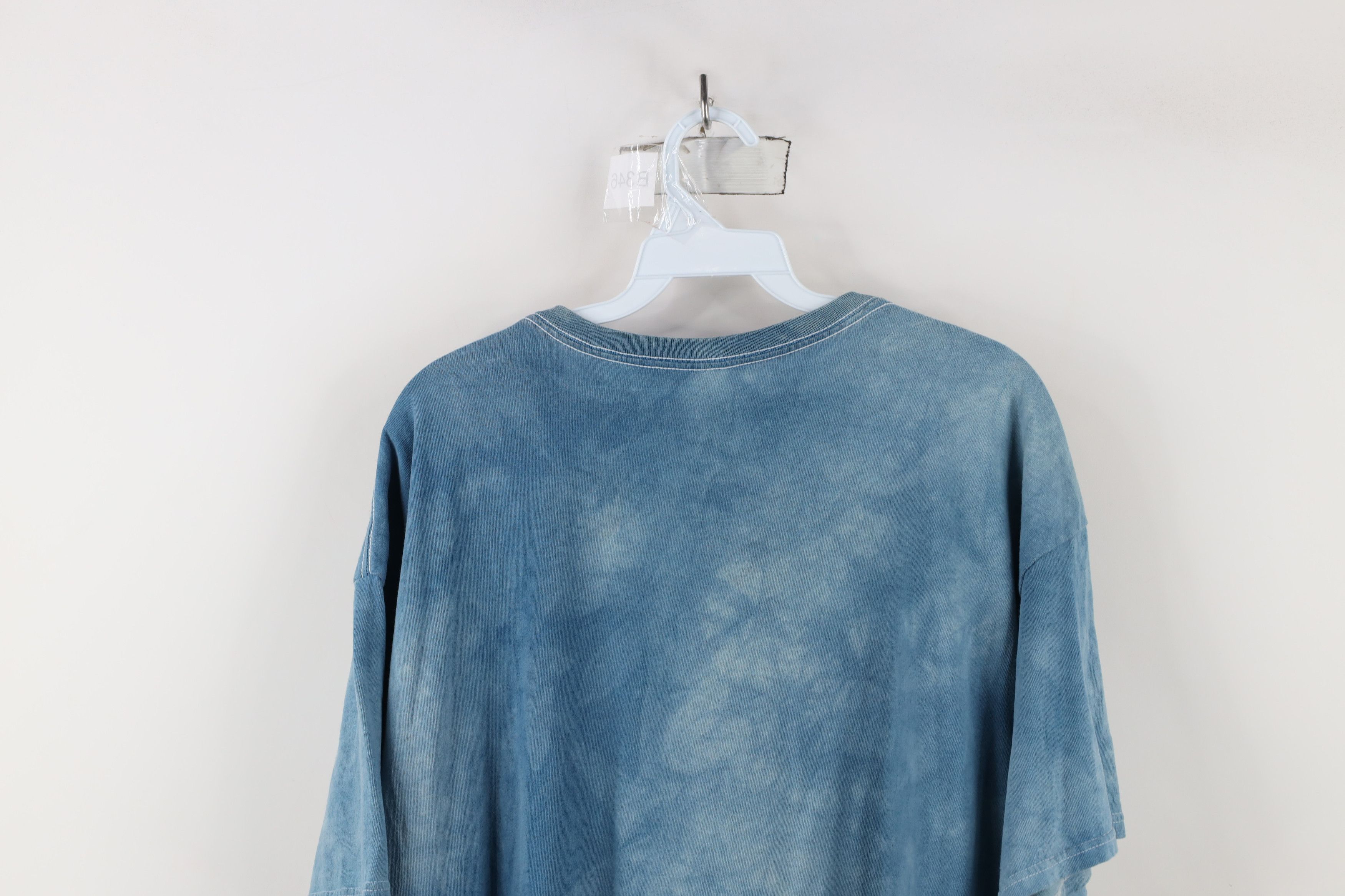 Liquid Blue × Vintage Vintage Y2K Liquid Blue Mystical White Tiger Big Cat T-Shirt Size US XXL / EU 58 / 5 - 11 Thumbnail