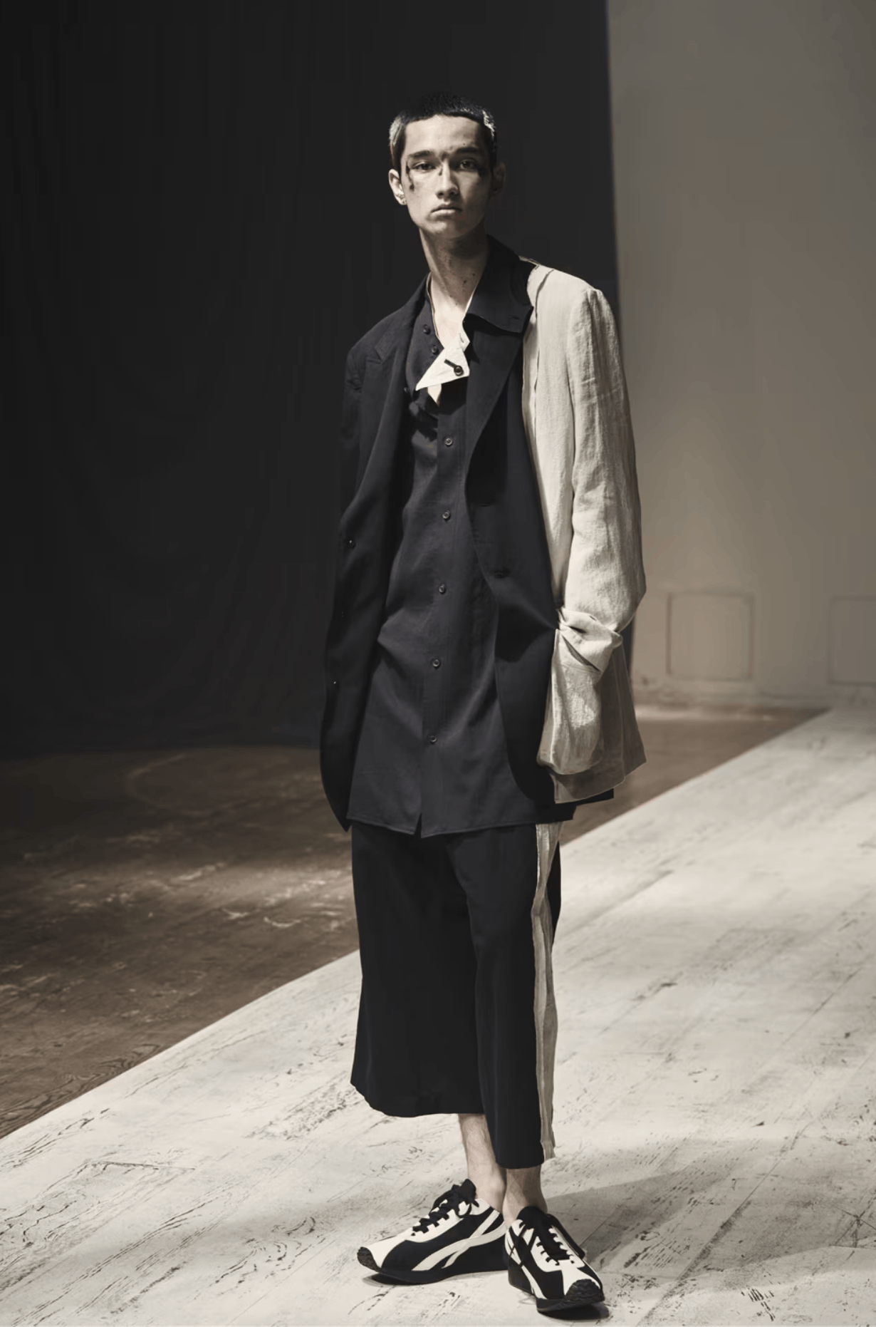 Yohji Yamamoto Yohji Yamamoto Pour Homme CELLULOSE DESIGNED PLACKET BLOUSE Size US M / EU 48-50 / 2 - 5 Thumbnail