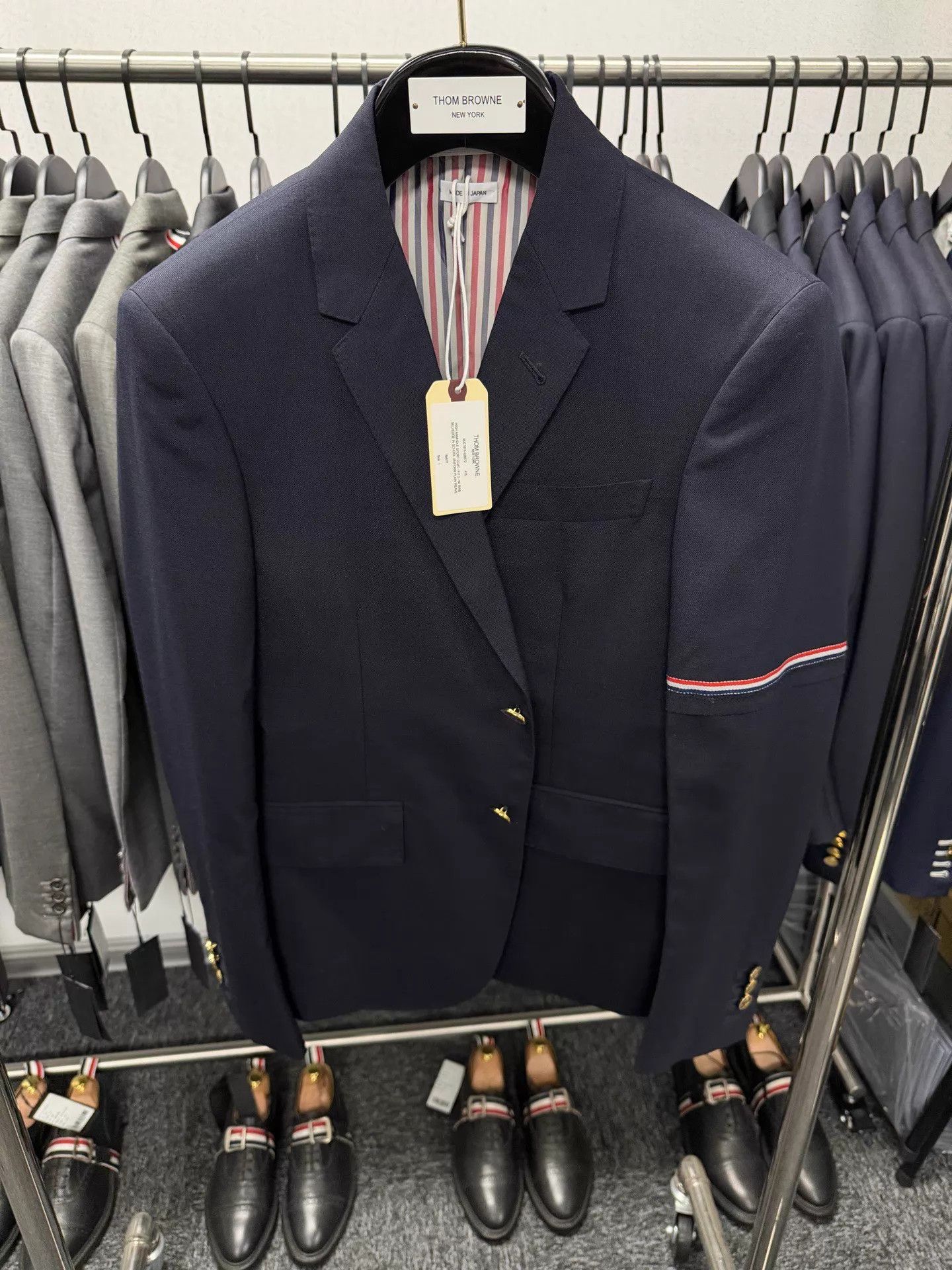Thom Browne Thom Browne 4-Bar Sleeve Slim Blazer Deep Navy Size 2 Size US M / EU 48-50 / 2 - 1 Thumbnail