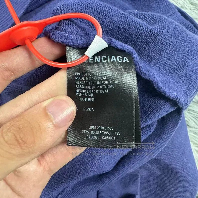 Balenciaga Balenciaga Coke Sweatshirt Size US S / EU 44-46 / 1 - 4 Thumbnail