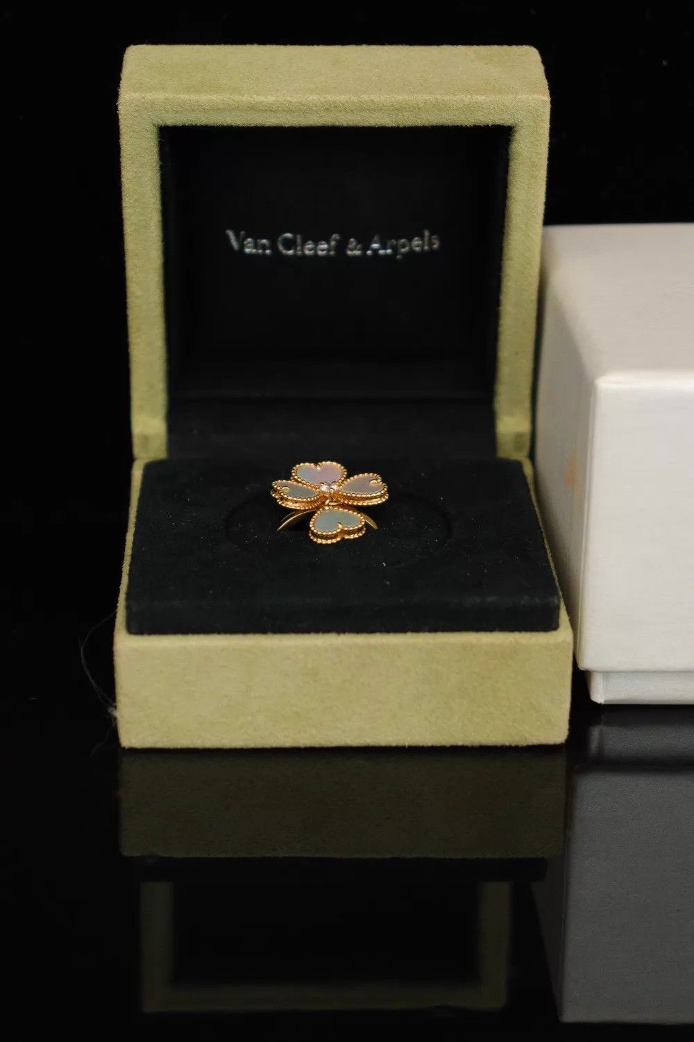 Van Cleef & Arpels Van Cleef & Arpels 18K Gold Diamond Ring 53 w/ Box Size ONE SIZE - 2 Thumbnail