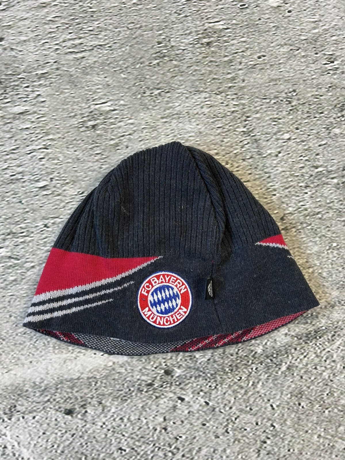 Adidas × Vintage Bayern Munich Adidas Champions League beanie vintage Size ONE SIZE - 1 Thumbnail