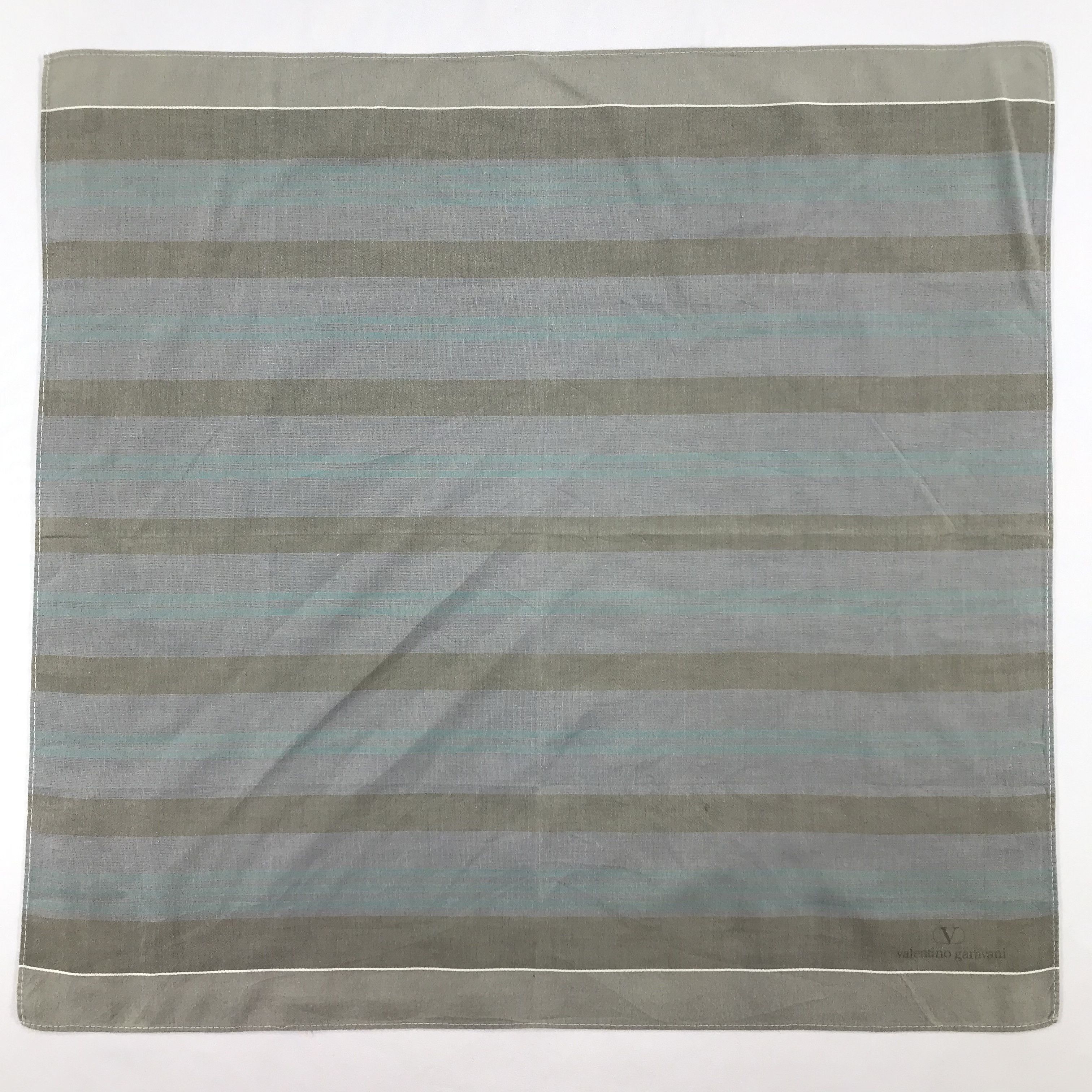 Valentino × Vintage Valentino Garavani Bandana / Handkerchief/Neckerchief -S2271 Size ONE SIZE - 1 Thumbnail