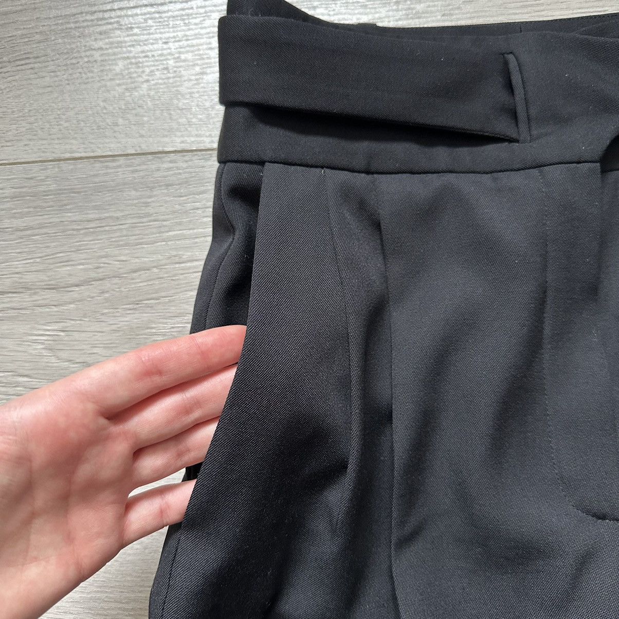 Saint Laurent Paris SAINT LAURENT Wool Bermuda Shorts With A Belt Very Rare Size 25" / US 0 / IT 36 - 19 Thumbnail