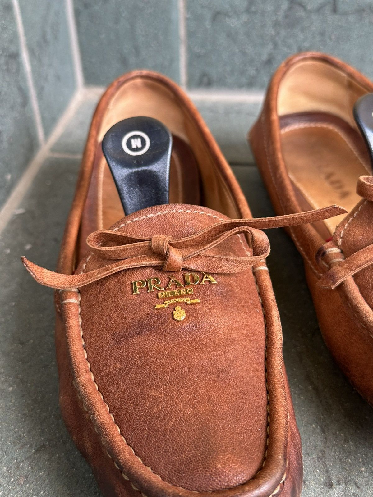 Prada Prada Leather Loafers Brown Low Made In Italy Luxury Rare 36 Size US 5.5 / IT 35.5 - 11 Thumbnail