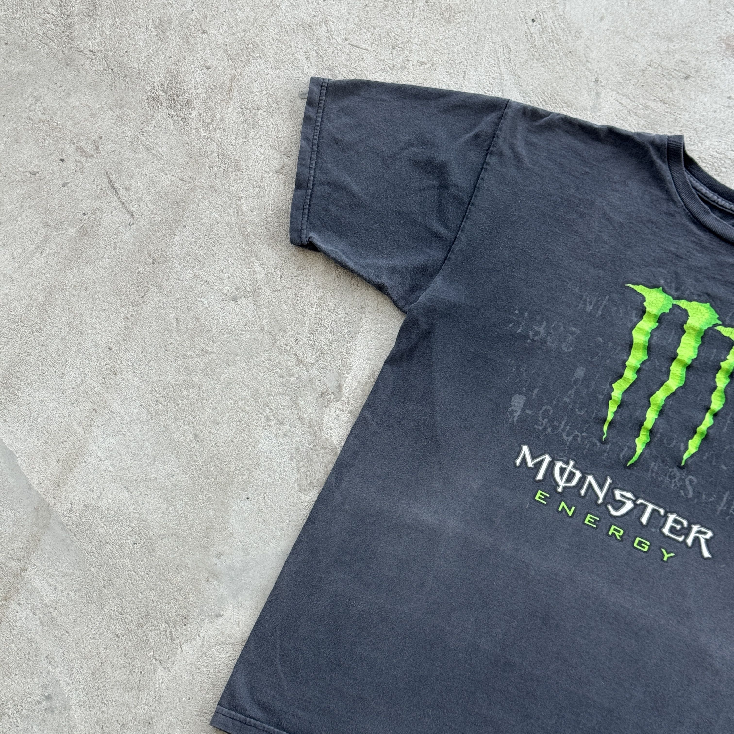 Vintage Monster Energy Tee Shirt Black Faded Medium Vintage Style Size US M / EU 48-50 / 2 - 3 Thumbnail
