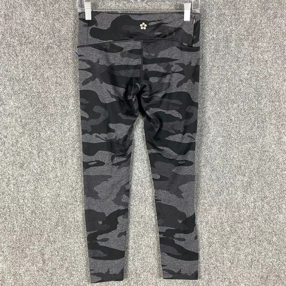 Other Tuff Athletics Camouflage Leggings Women's Small Capri S Size 28" / US 6 / IT 42 - 6 Thumbnail
