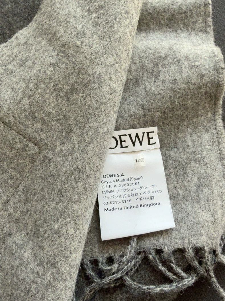 LOEWE scarf