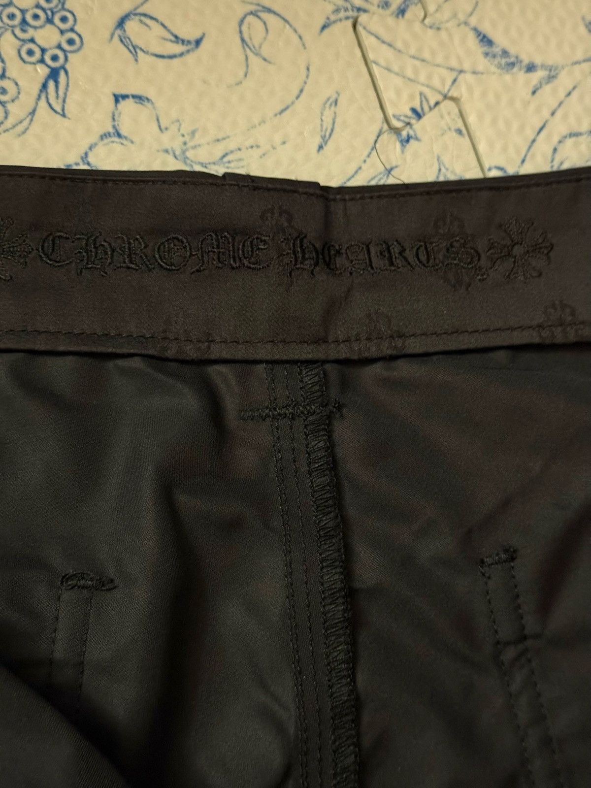 Chrome Hearts Chrome Hearts Nylon Leather Carpenter Shorts Size US 38 / EU 54 - 13 Thumbnail