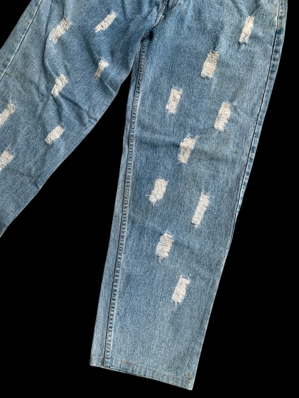 Guess × Japanese Brand × Vintage American Guess Light Blue Baggy Distressed Jeans Size US 34 / EU 50 - 20 Thumbnail