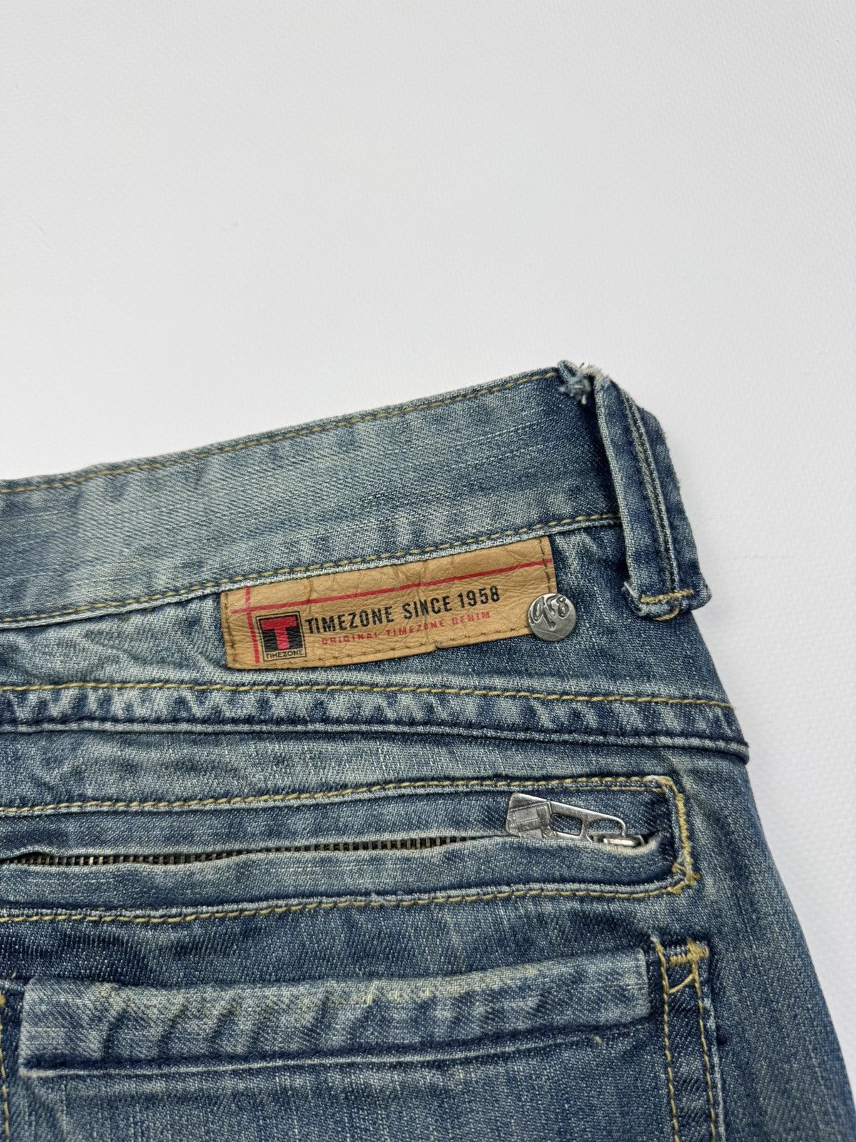 If Six Was Nine Vintage Junya Watanabe Style Distressed Jeans Size US 33 - 7 Thumbnail