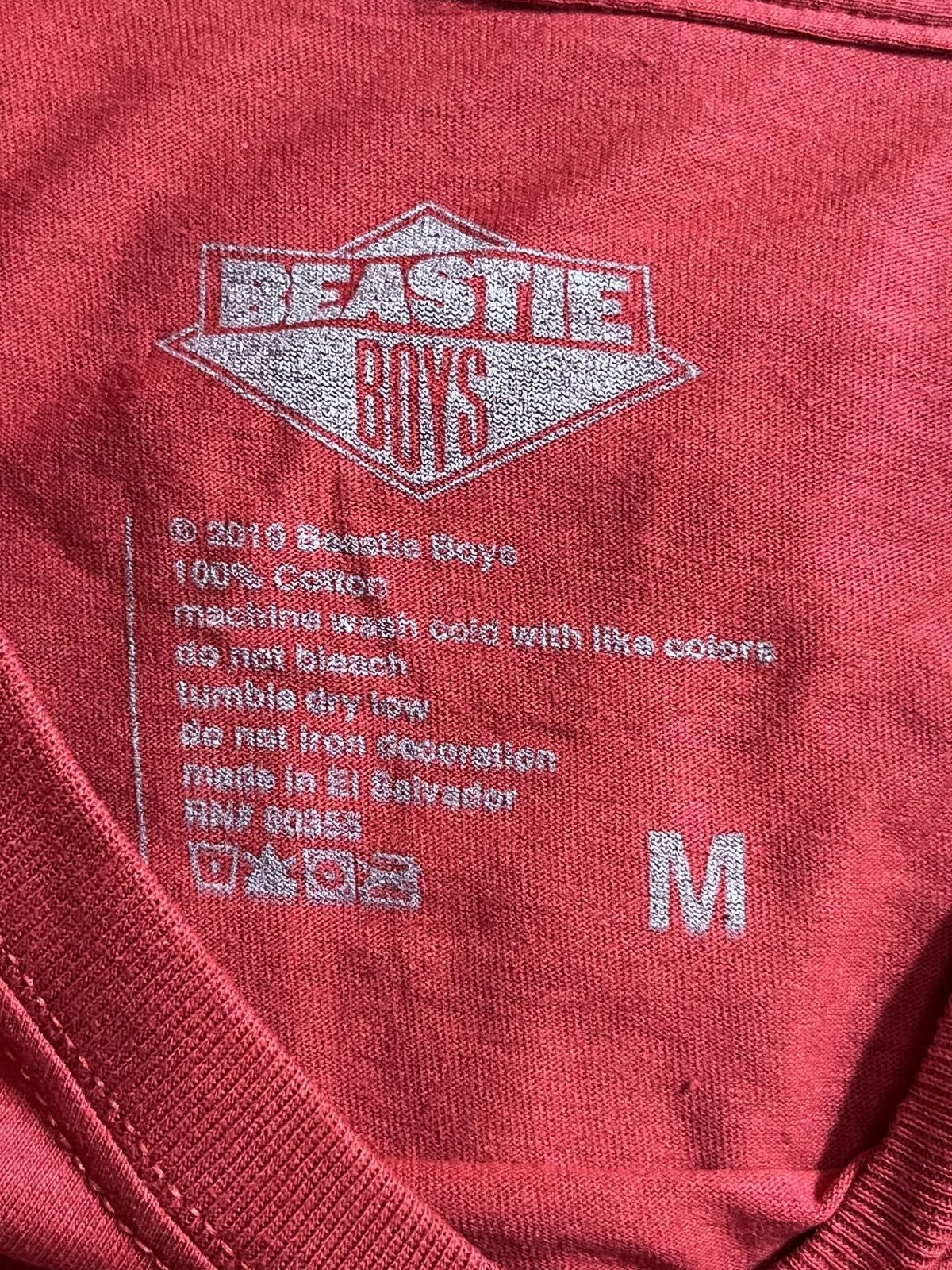 Designer Beastie Boys T-shirt - Boombox Solid Gold Hits Shirt - M Size US M / EU 48-50 / 2 - 2 Thumbnail
