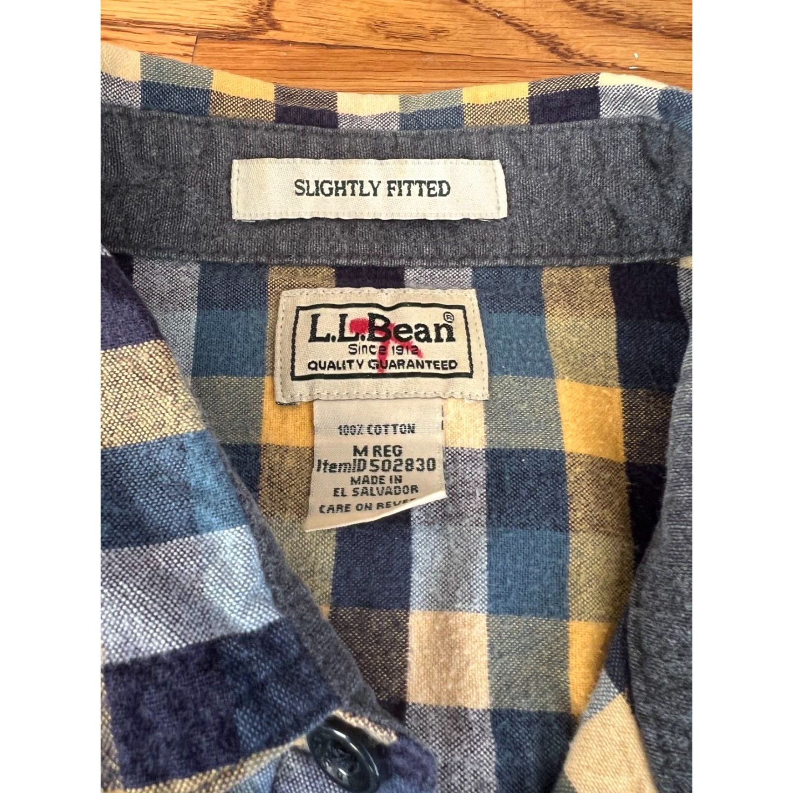 Vintage VINTAGE L.L. Bean Men’s Button-Up Shirt Long Sleeve Cotton Flannel Blue Yellow Plaid Adult Medium Size US M / EU 48-50 / 2 - 2 Thumbnail