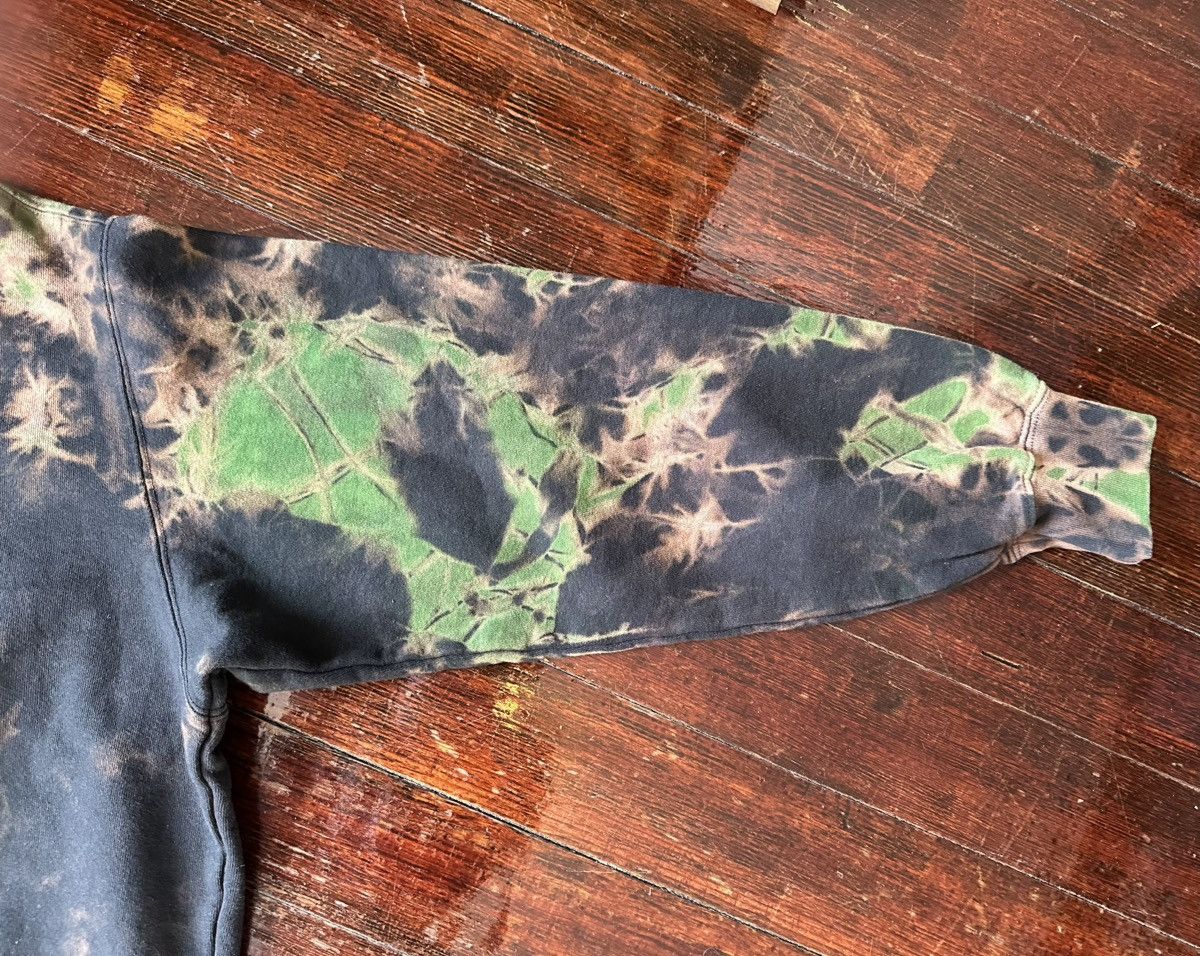 Supreme SUPREME FW25 SMALL BOX CREWNECK CAMO SMALL BLEACHED Size US S / EU 44-46 / 1 - 6 Thumbnail