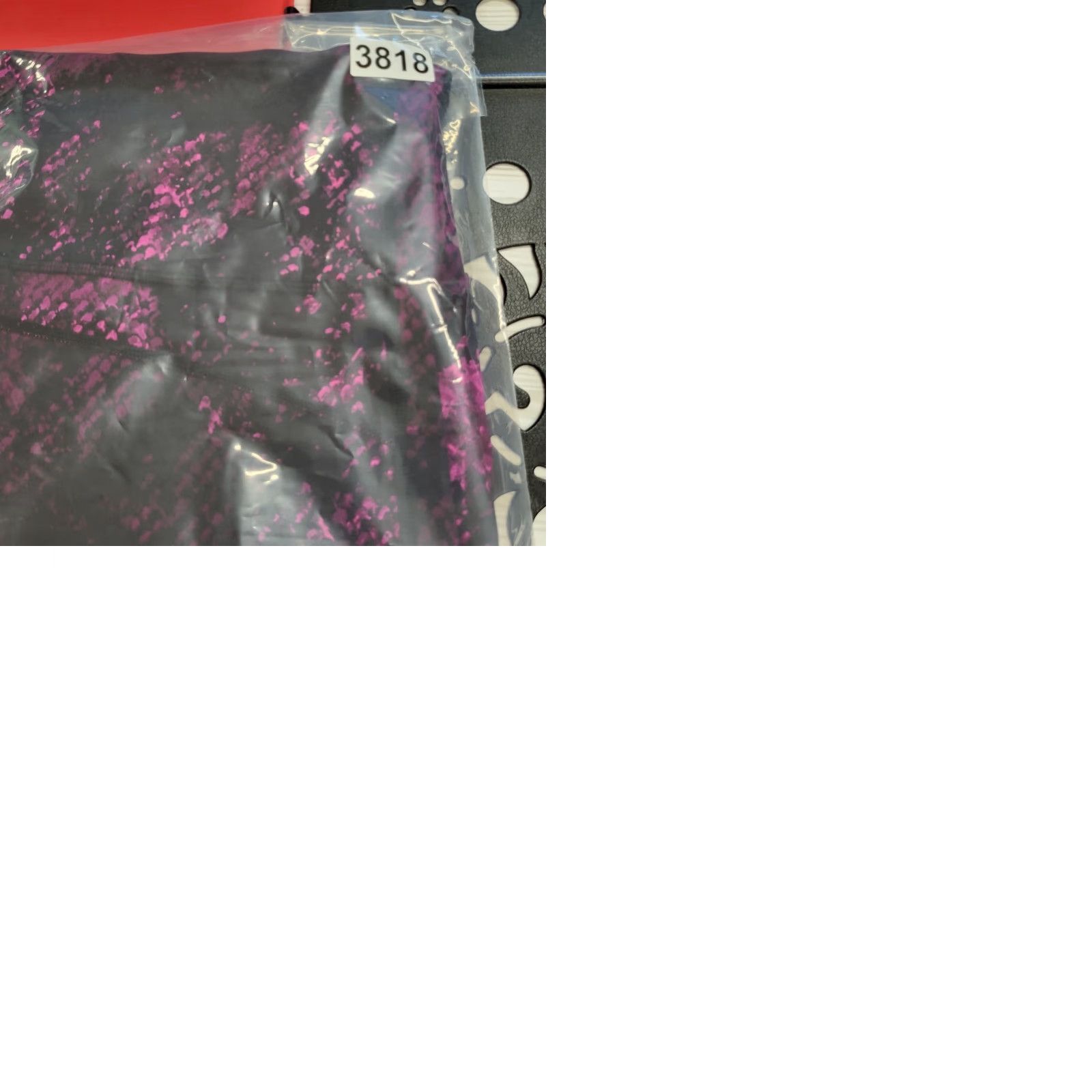 Gap GapFit Leggings Women's XL Black Pink Snakeskin Print Ankle Athletic Activewear Size 40" / US 18 - 9 Thumbnail