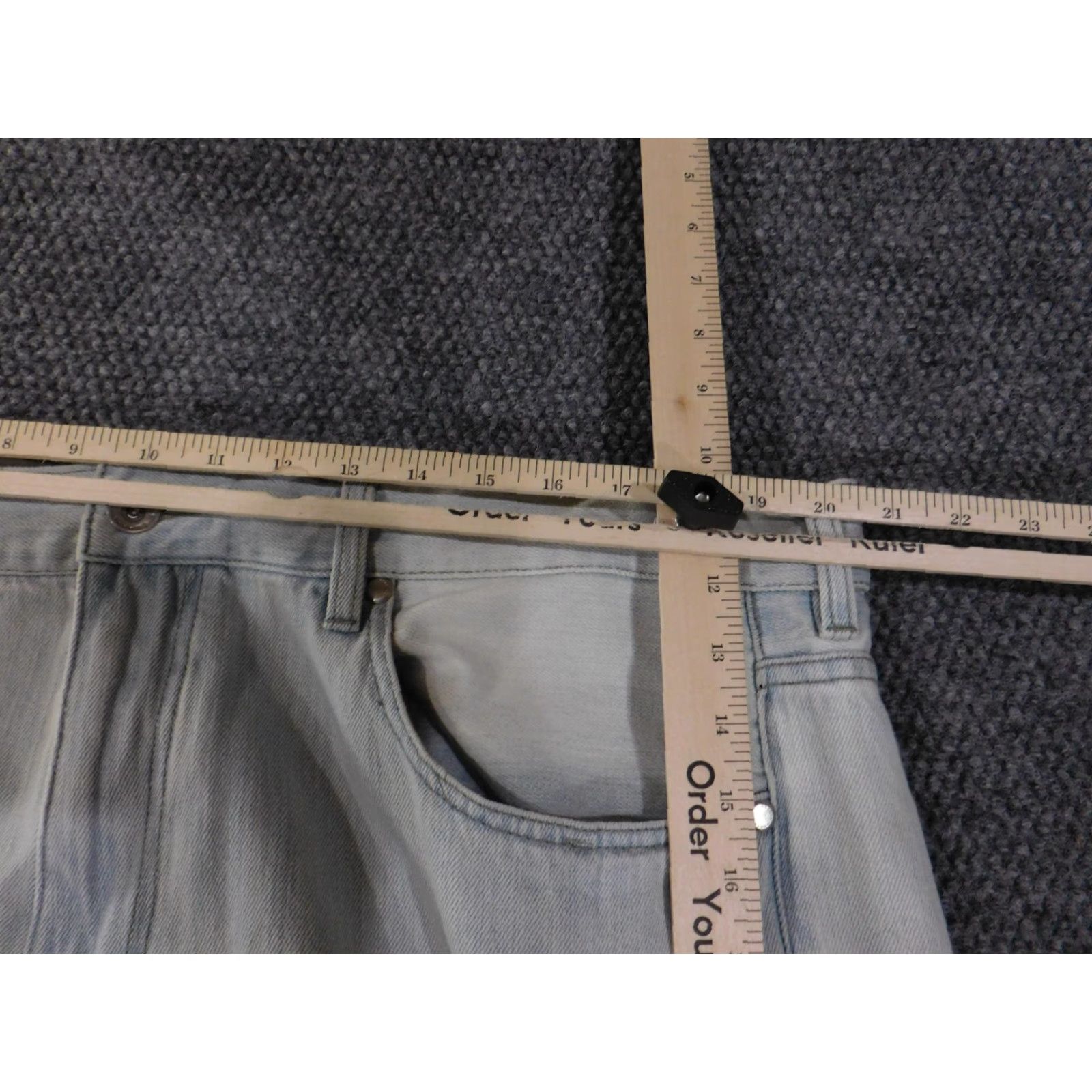 Sean John VINTAGE Sean John Jeans Mens 40 Light Wash Gray Hamilton Straight Leg Denim Distressed Size US 40 / EU 56 - 7 Thumbnail