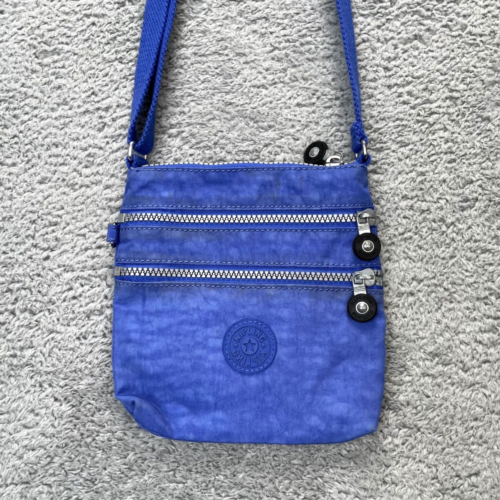Vintage Kipling Bag Womens Blue Small Crossbody Purse Adjustable Strap Two Zip Pockets Crossbody Bag Womens Blue Small Kipling Adjustable Strap Zip Pockets Size ONE SIZE - 2 Thumbnail