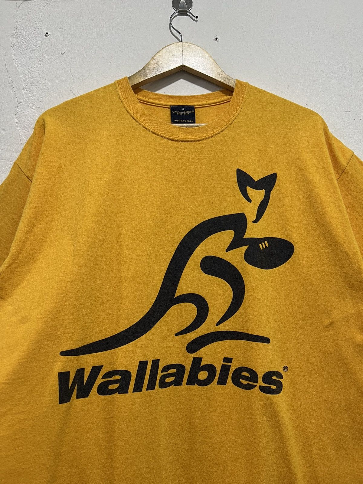 Vintage Vintage Wallabies Rugby Wear Tshirt Size US XL / EU 56 / 4 - 2 Thumbnail