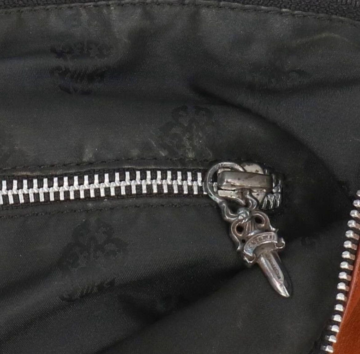 Chrome Hearts Chrome Hearts BS Flare Leather Shoulder Bag Size ONE SIZE - 5 Thumbnail