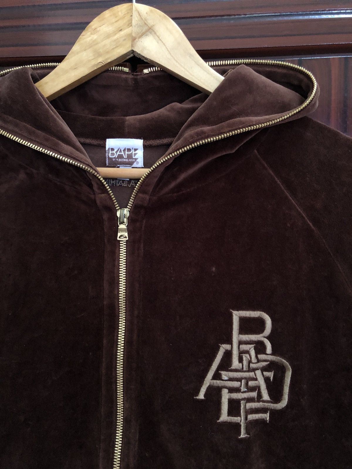 Bape Vintage 2005 BAPE Velour Velvet Full Zip Hoodie Size US M / EU 48-50 / 2 - 5 Thumbnail