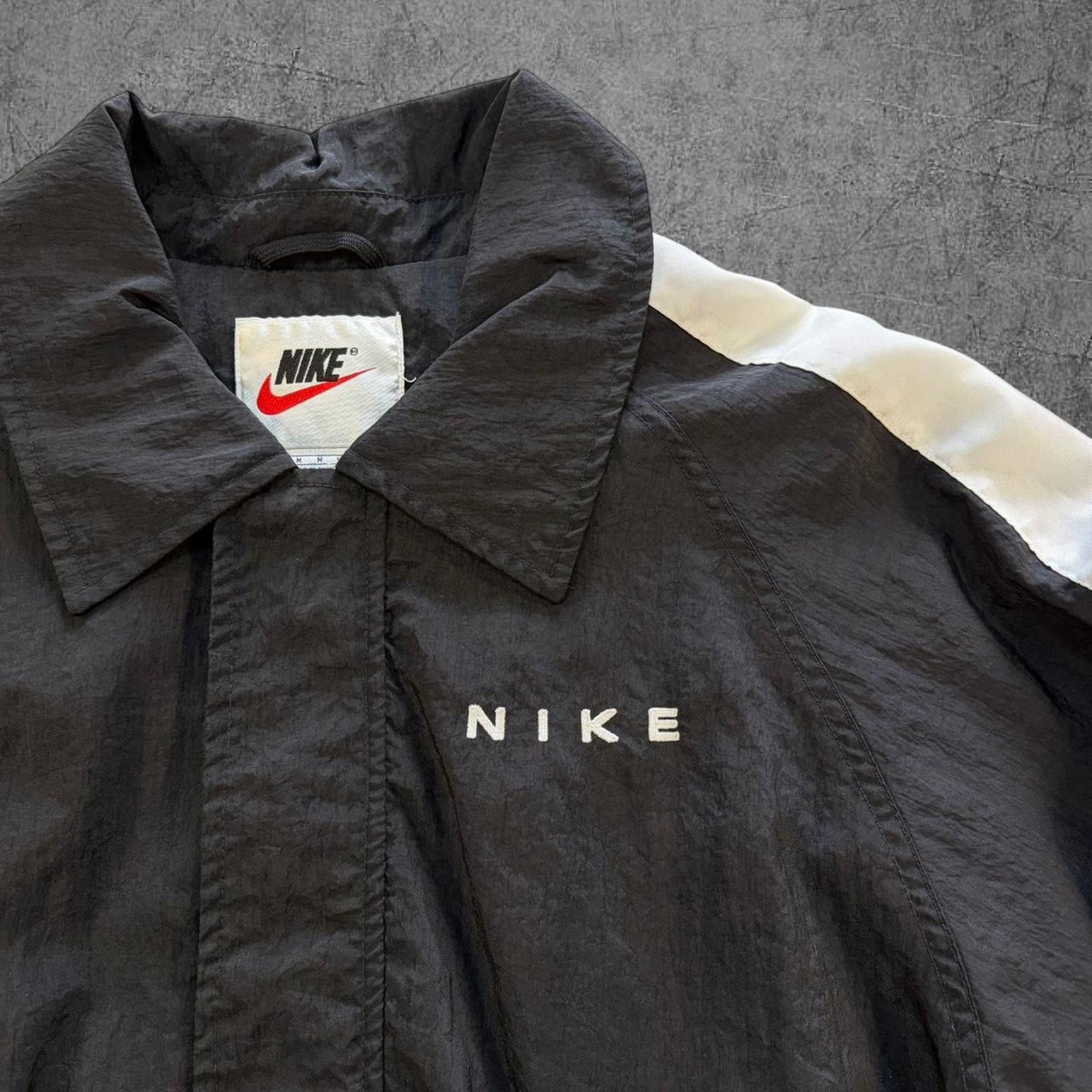 Nike Vintage 90s Nike Big Swoosh Spellout Windbreaker Size US M / EU 48-50 / 2 - 3 Thumbnail