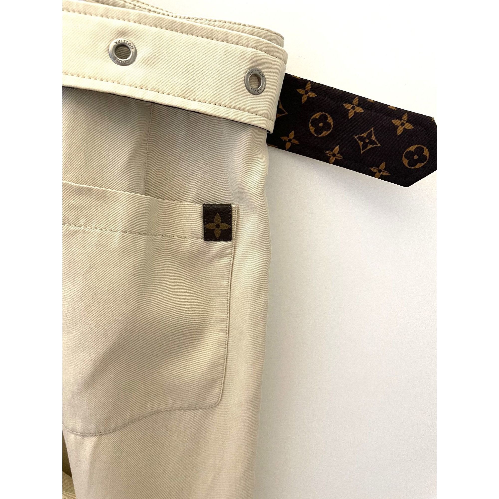 Louis Vuitton Womens Beige High-Waisted Pants With Pleats & Designer-Inspi Size 40" / US 18 - 6 Thumbnail