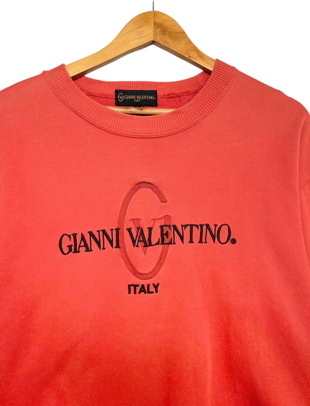 Valentino Vintage 90s Gianni Valentino Spellout Baggy Sweatshirt Size US M / EU 48-50 / 2 - 4 Thumbnail