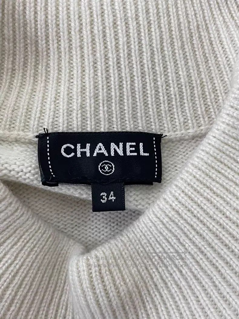 Chanel Chanel Black and white large logo knitted striped sweater Size XXS / US 00 / IT 34 - 4 Thumbnail