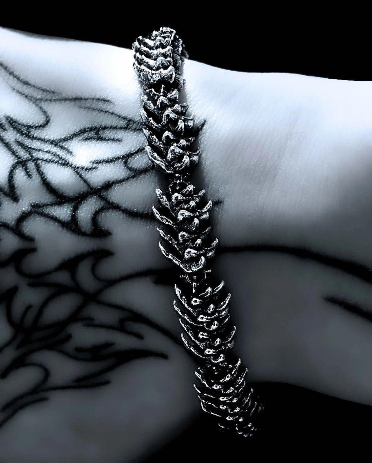 Jewelry Cal Jewelry Vertebrae Bracelet 8.5 Size ONE SIZE - 2 Thumbnail