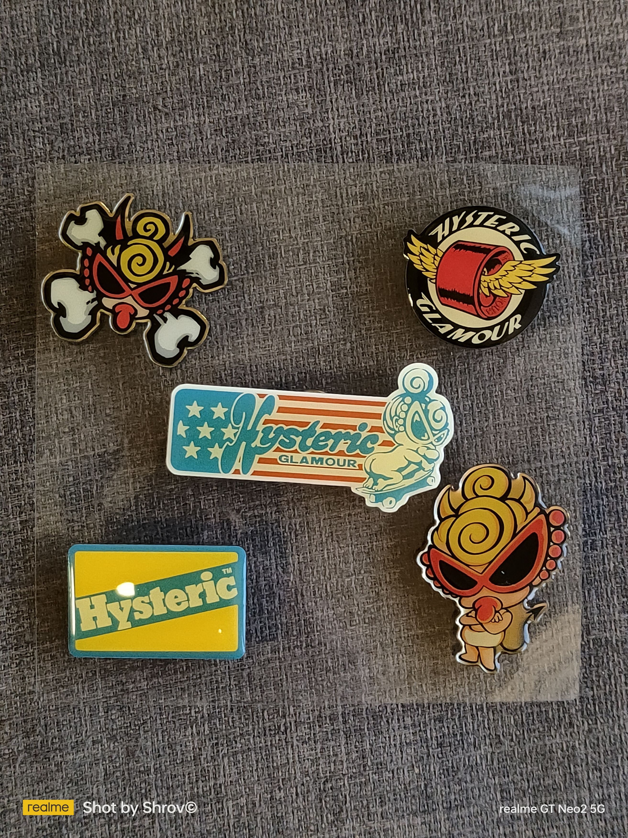 Hysteric Glamour Hysteric Glamour Vintage Pin Set No Box Size ONE SIZE - 1 Thumbnail