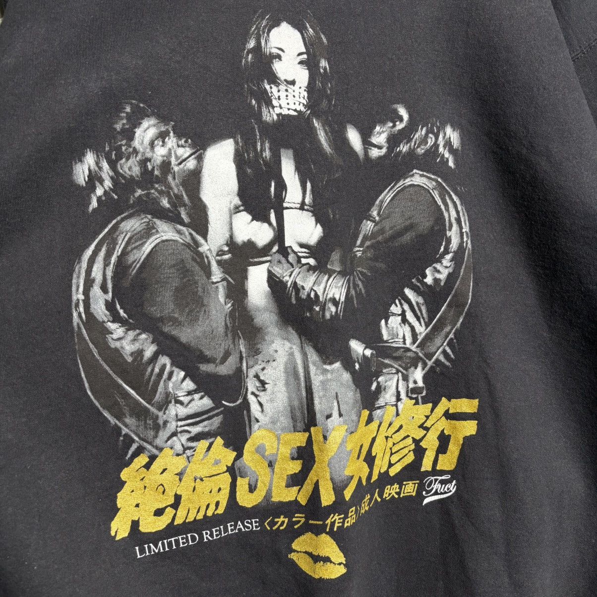 FUCT Rare Vintage Fuct Skateboard Planet Of The Apes Sweatshirt Size US L / EU 52-54 / 3 - 5 Thumbnail