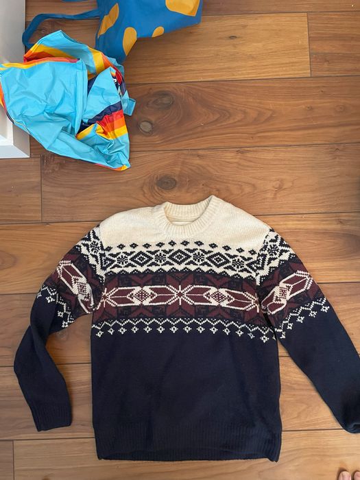 Abercrombie hot sale christmas sweater