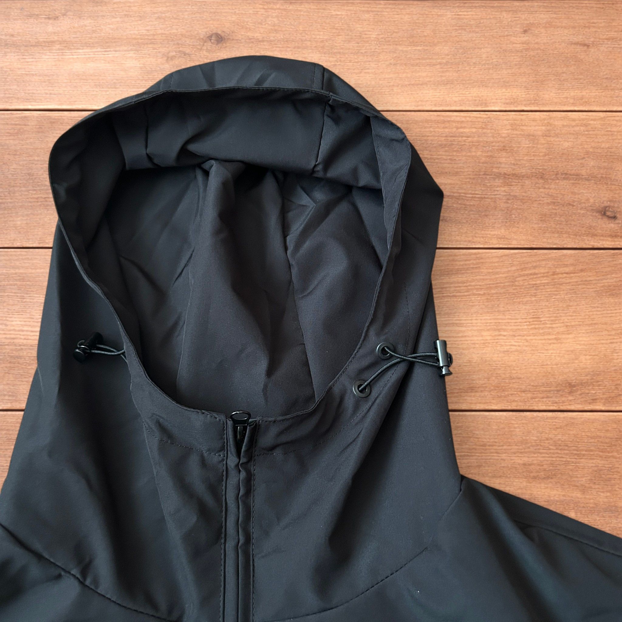 Japanese Brand Incredible outdoor zip up shell jacket coat in black. Size US L / EU 52-54 / 3 - 4 Thumbnail