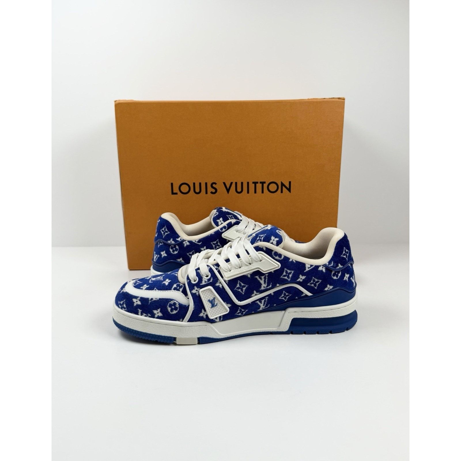 Louis Vuitton Size 8UK/9US - Louis Vuitton Monogram Textile Trainer NEW Size US 9 / EU 42 - 6 Thumbnail