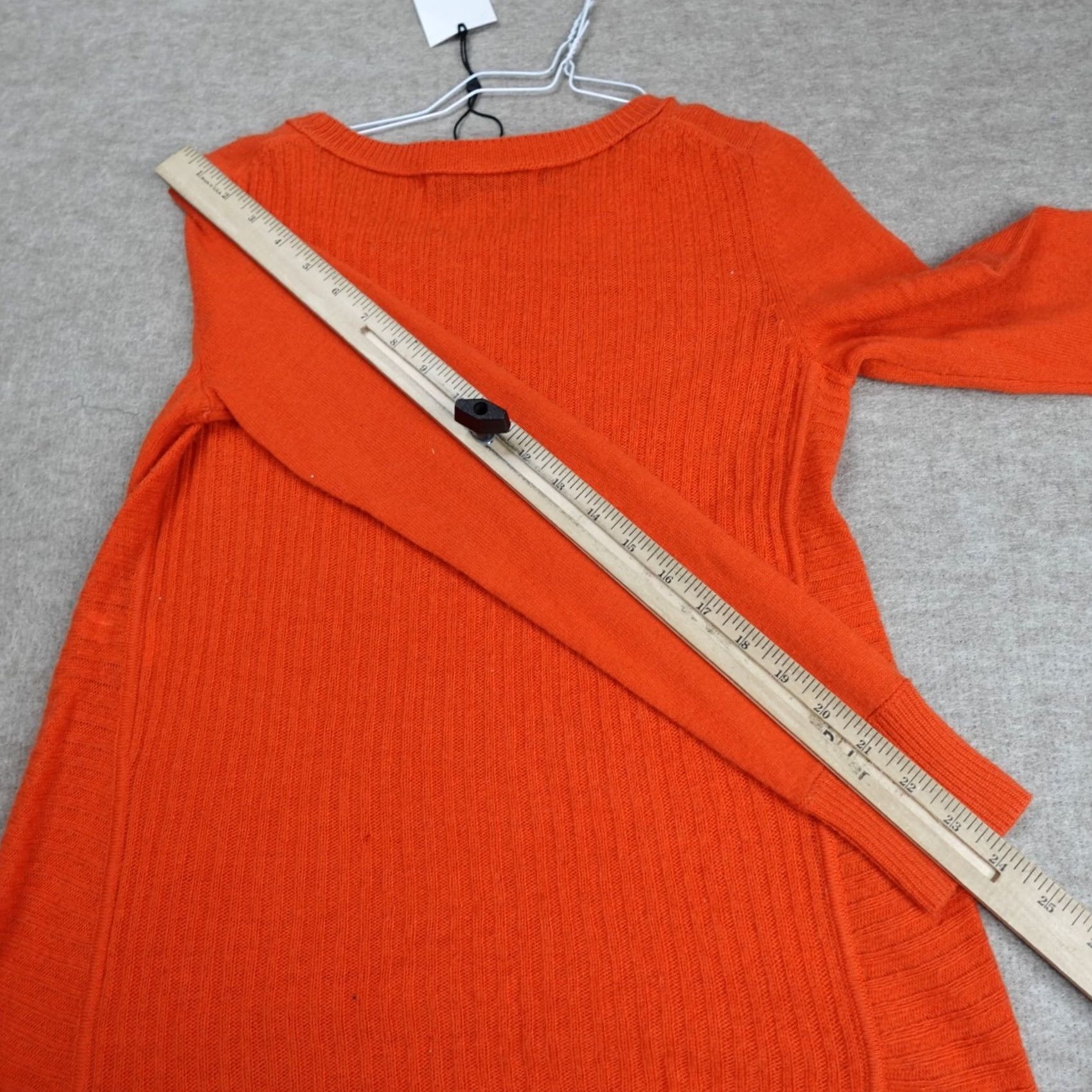 Diane von Furstenberg DVF Sweater Small Orange Wool Blend Kingston NEW READ Diane Von Furstenberg Women Pullover Crew Neck Long Sleeve Knits Casual Winter Spring Fall XS? Size S / US 4 / IT 40 - 5 Thumbnail