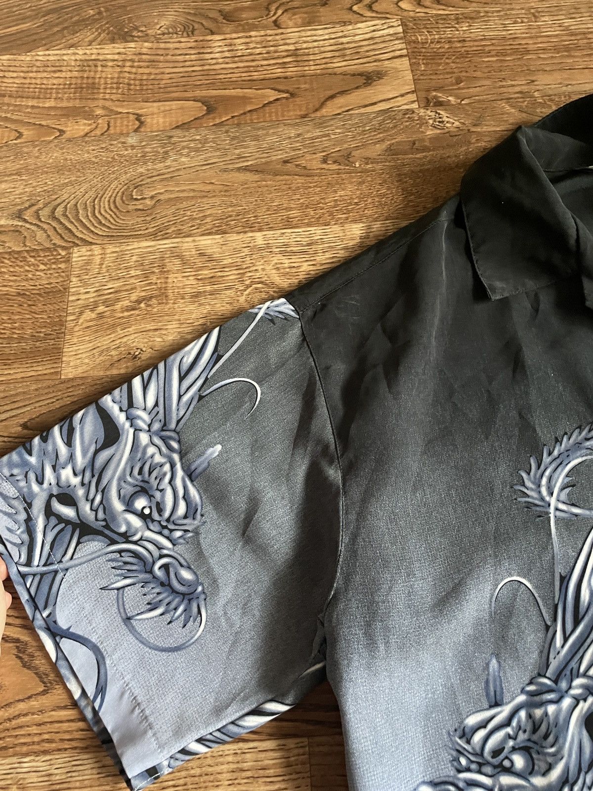 Japanese Brand × Vintage Vintage y2k 90s Dragon Shirt Button Up Japanese Brand Anime Size US XL / EU 56 / 4 - 6 Thumbnail