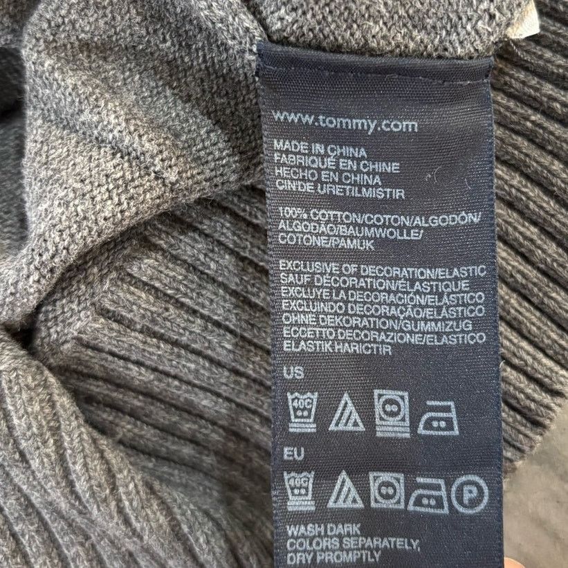 Tommy Hilfiger Tommy Hilfiger Sweater Size Large Gray Size US L / EU 52-54 / 3 - 4 Thumbnail
